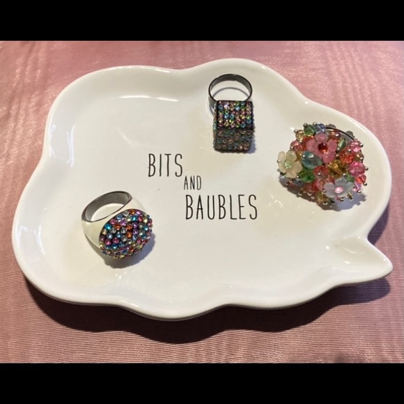 NWT Ivory Ceramic Trinket / Jewelry Dish Plate Tray “ Bits & Baubles “ 🤍… - Picture 3 of 5